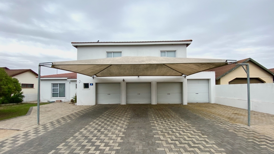 5 Bedroom Property for Sale in Port Owen Western Cape